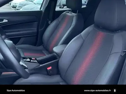 Photo 20 Alfa Romeo Junior  1.2 Ibrida 136 ch eDCT6