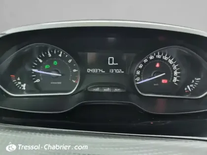 Photo 15 Peugeot 2008  PureTech 82ch S&S BVM5