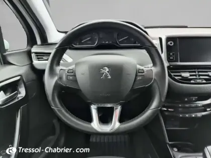 Photo 10 Peugeot 2008  PureTech 82ch S&S BVM5