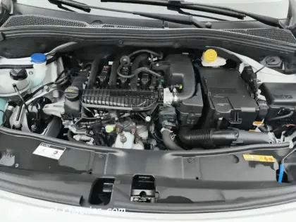 Photo 26 Peugeot 2008  PureTech 82ch S&S BVM5