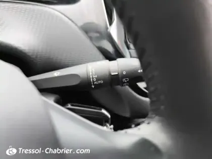 Photo 20 Peugeot 2008  PureTech 82ch S&S BVM5