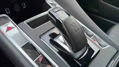 Photo 32 DS DS 9  Hybride E-Tense 225