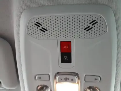 Photo 22 Peugeot 208  Hybrid 110 e-DCS6