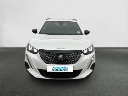 Photo 81 Peugeot 2008  PureTech 100 S&S BVM6