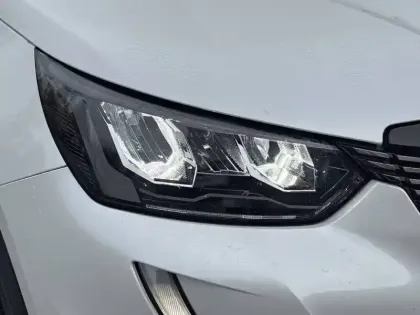 Photo 15 Peugeot 2008  PureTech 100 S&S BVM6