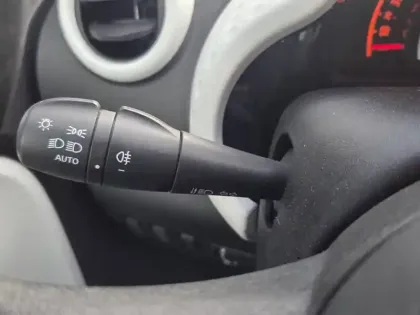 Photo 30 Renault Twingo  III SCe 65