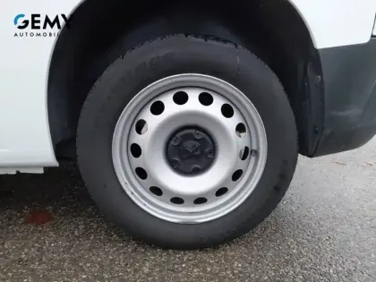 Photo 10 Peugeot Partner  FOURGON STANDARD 650 KG BLUEHDI 100 S&S BVM5