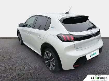 Photo 6 Peugeot 208  Electrique 50 kWh 136ch