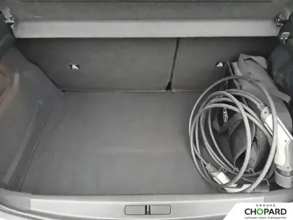 Photo 7 Peugeot 208  Electrique 50 kWh 136ch
