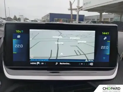 Photo 13 Peugeot 208  Electrique 50 kWh 136ch