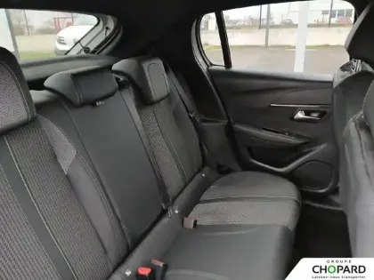 Photo 19 Peugeot 208  Electrique 50 kWh 136ch