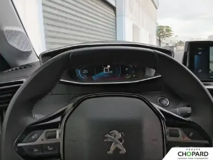 Photo 16 Peugeot 208  Electrique 50 kWh 136ch