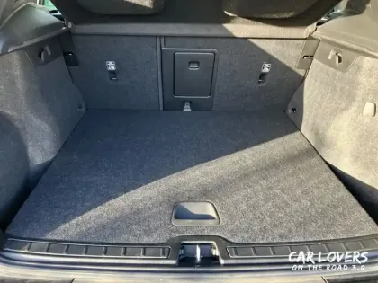 Photo 14 Volvo Xc40  T2 129 ch Geartronic 8