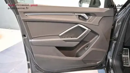 Photo 13 Audi Q3  45 TFSIe 245 ch S tronic 6