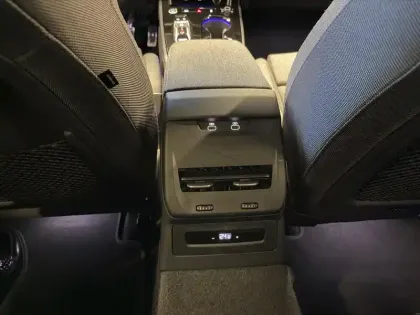 Photo 13 Audi A5  Avant TDI Hybride 204 ch S tronic 7