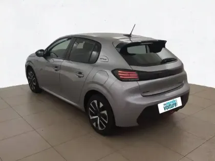 Photo 62 Peugeot 208  Hybrid 110 e-DCS6
