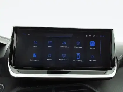 Photo 24 Peugeot 208  Hybrid 110 e-DCS6