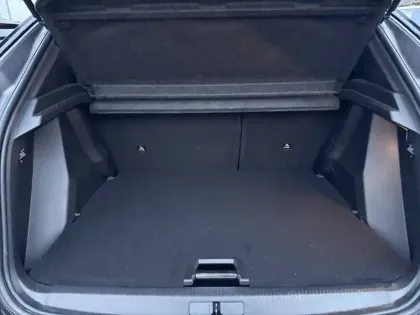 Photo 5 Peugeot 2008  PureTech 130 S&S EAT8