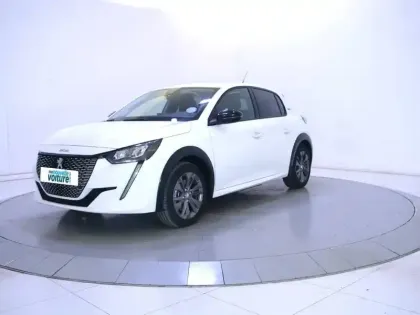 Photo 68 Peugeot 208  Electrique 50 kWh 136ch