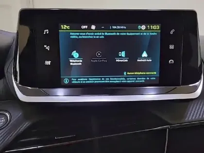 Photo 23 Peugeot 208  Electrique 50 kWh 136ch