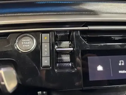 Photo 13 Peugeot 3008  Hybrid 145 e-DCS6