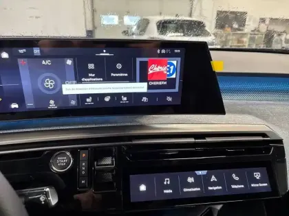 Photo 19 Peugeot 3008  Hybrid 145 e-DCS6