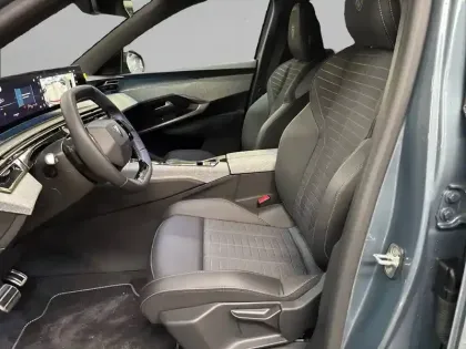 Photo 10 Peugeot 3008  Hybrid 145 e-DCS6