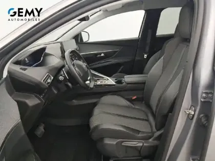 Photo 48 Peugeot 3008  Hybrid 225 e-EAT8