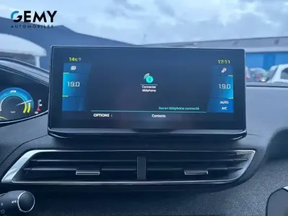 Photo 29 Peugeot 3008  Hybrid 225 e-EAT8