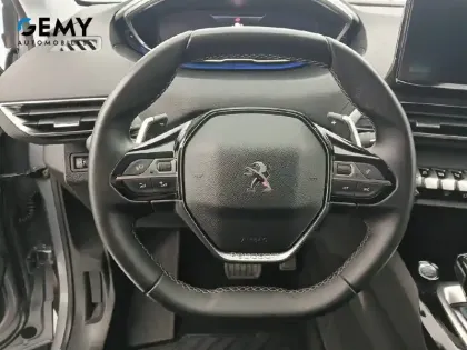 Photo 52 Peugeot 3008  Hybrid 225 e-EAT8