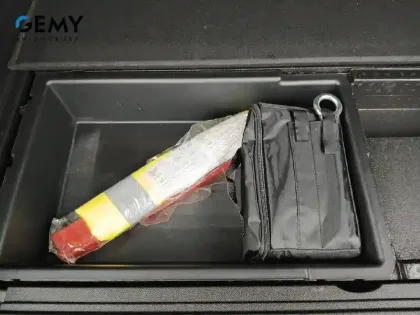 Photo 60 Peugeot 3008  Hybrid 225 e-EAT8