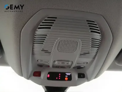 Photo 56 Peugeot 3008  Hybrid 225 e-EAT8