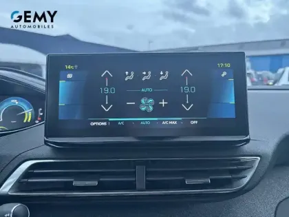 Photo 26 Peugeot 3008  Hybrid 225 e-EAT8