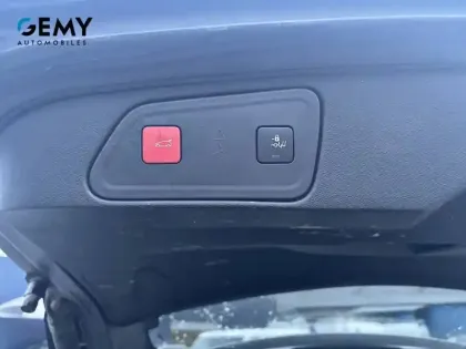 Photo 11 Peugeot 3008  Hybrid 225 e-EAT8