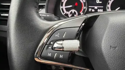 Photo 19 Skoda Kamiq  1.0 TSI Evo 110 ch BVM6