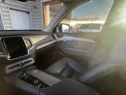 Photo 18 Volvo Xc90  B5 AWD 235 ch Geartronic 8 7pl