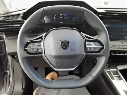 Photo 60 Peugeot 308  BlueHDi 130ch S&S EAT8