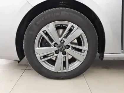 Photo 64 Peugeot 308  BlueHDi 130ch S&S EAT8