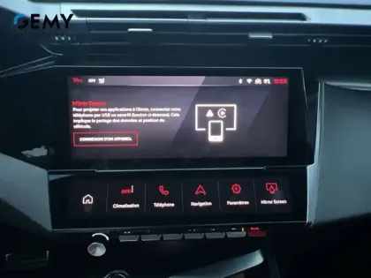 Photo 13 Peugeot 308  PureTech 130ch S&S EAT8