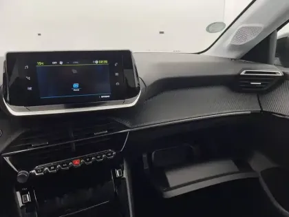 Photo 26 Peugeot 208  Electrique 50 kWh 136ch