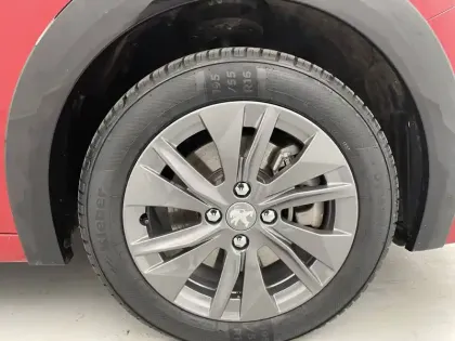 Photo 17 Peugeot 208  Electrique 50 kWh 136ch