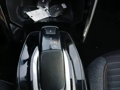 Photo 33 Peugeot 208 Gén. II Ph1 NG Active 5