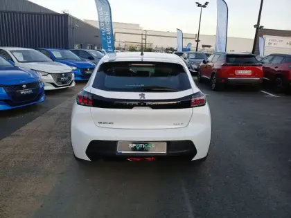 Photo 5 Peugeot 208  Electrique 50 kWh 136ch