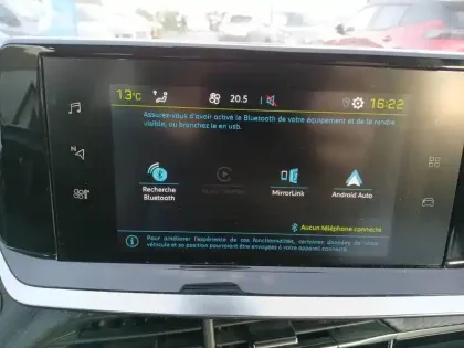 Photo 13 Peugeot 208  Electrique 50 kWh 136ch