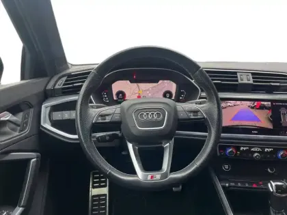 Photo 15 Audi Q3  35 TFSI 150 ch S tronic 7