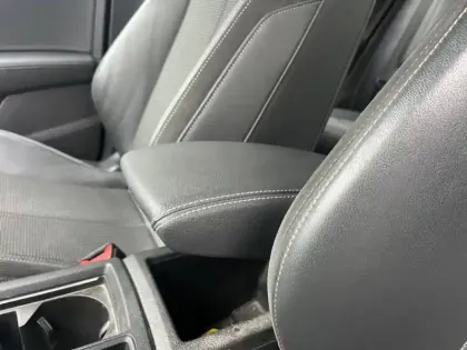 Photo 24 Audi Q3  35 TFSI 150 ch S tronic 7