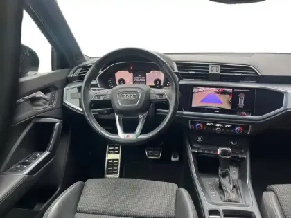 Photo 11 Audi Q3  35 TFSI 150 ch S tronic 7