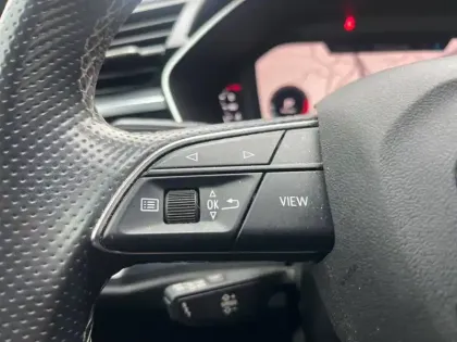 Photo 27 Audi Q3  35 TFSI 150 ch S tronic 7