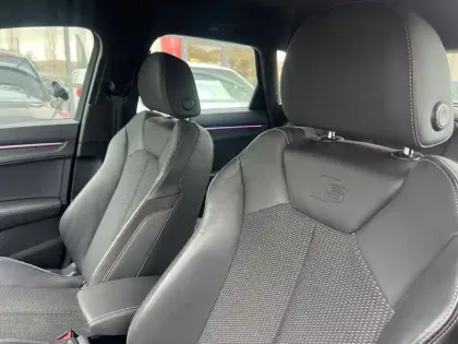 Photo 53 Audi Q3  35 TFSI 150 ch S tronic 7