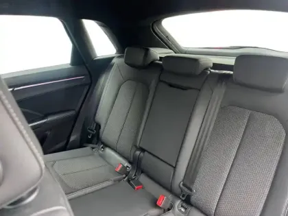 Photo 44 Audi Q3  35 TFSI 150 ch S tronic 7